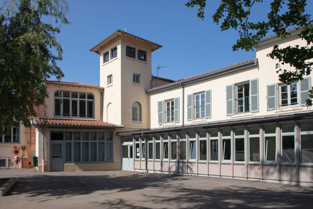 Axe Architecture - Agence d'architecture à Lyon - photo de l’extérieur du projet École la Petite Favorite - réhabilitation